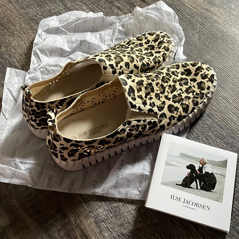 Ilise Jacobsen leopard tulip shoes in milk crème leopard.